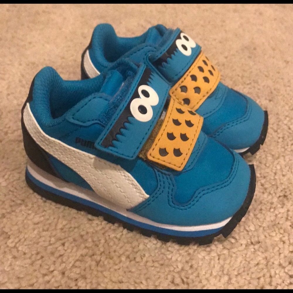 New Toddler Sesame Street Puma - Elmo Size 4C
